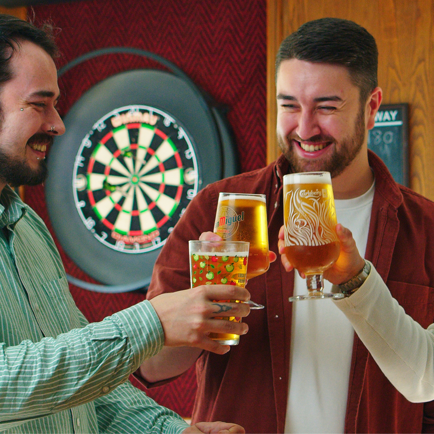 Raise a glass This Father's Day at The New Inn in Llanrwst!